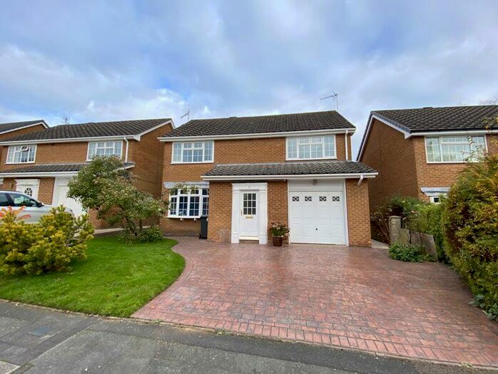 4 Bedroom Detached House To Rent In Hampshire Close, Congleton, CW12