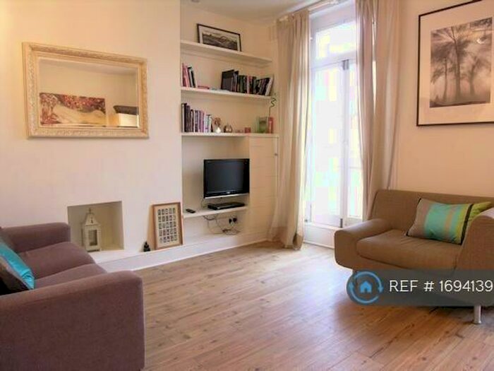 1 Bedroom Flat To Rent In Fortess Road, London, NW5
