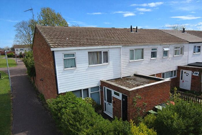 3 Bedroom End Of Terrace House For Sale In Bromley Gardens, Houghton Regis, Dunstable, Bedfordshire, LU5