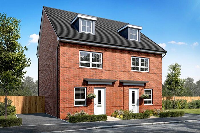 3 Bedroom Semi Detached House For Sale In Brook View, Allesley, Coventry, CV5