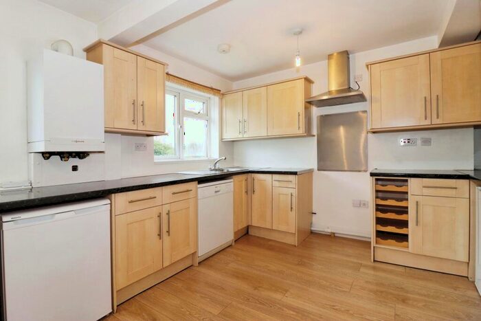 5 Bedroom House For Sale In Bush Avenue, Little Stoke, Bristol, Gloucestershire, BS34