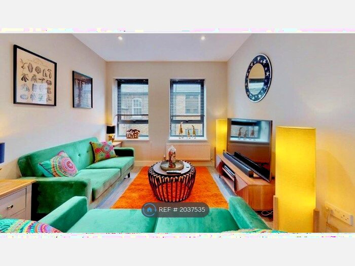 2 Bedroom Flat To Rent In Waterfront Way, Chatham, ME4