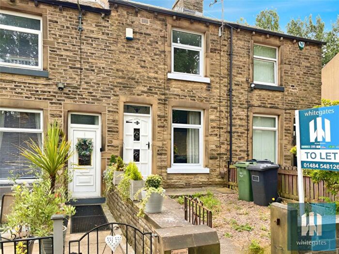 2 Bedroom Terraced House To Rent In Sunningdale Road, Crosland Moor, Huddersfield, HD4