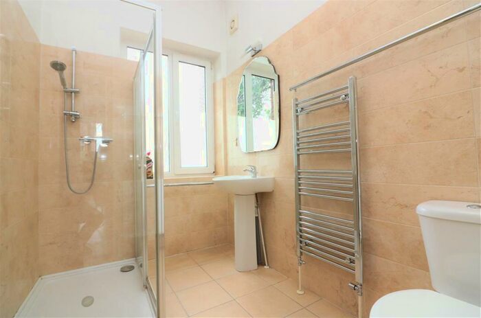 2 Bedroom Apartment To Rent In Glenluce Road, London, SE3