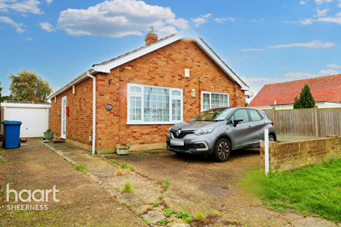 2 Bedroom Bungalow For Sale In Glenwood Drive, Sheppey, ME12