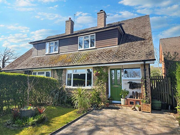 3 Bedroom Semi-Detached House For Sale In School Lane, Ashurst Wood, RH19