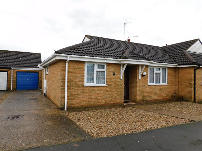 2 Bedroom Detached Bungalow To Rent In Falklands Road, Sutton Bridge., PE12