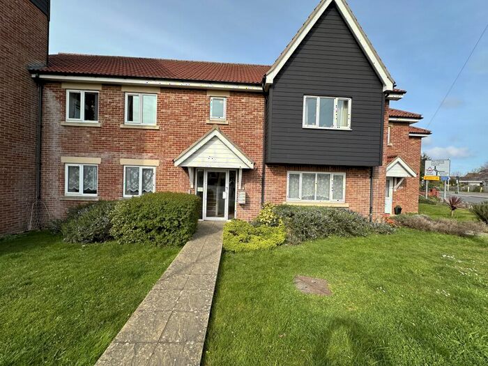 2 Bedroom Apartment To Rent In Old Market Road, Stalham, Norwich, NR12