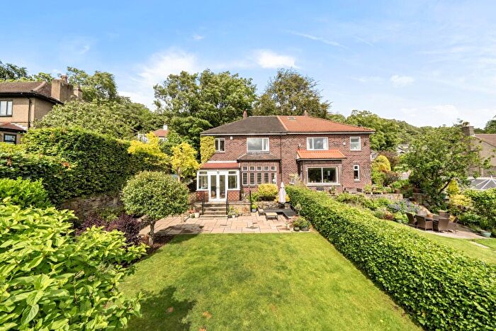 4 Bedroom Semi Detached House For Sale In Brixen, Green Lane, HX2