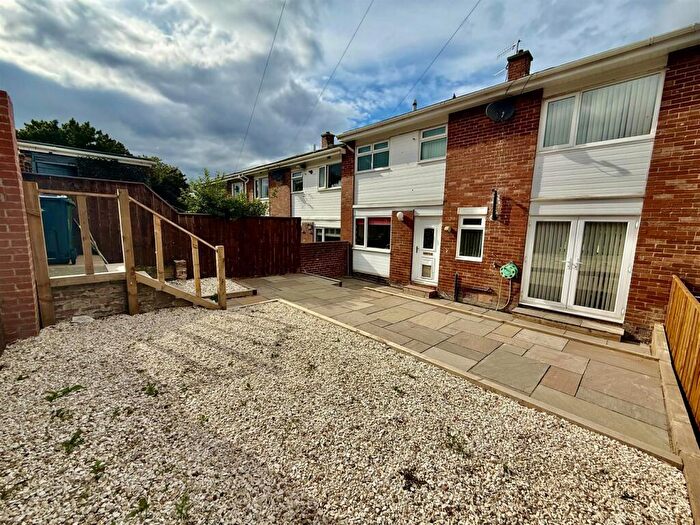 3 Bedroom Terraced House To Rent In Millbrook, Leam Lane, Gateshead, NE10
