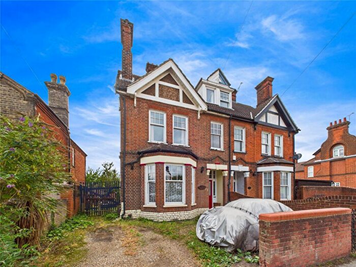 5 Bedroom Semi-Detached House For Sale In Norwich Road, Ipswich, Suffolk, IP1