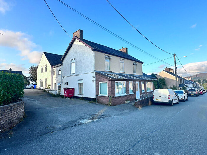 15 Bedroom Detached House For Sale In Y Foelas, Station Road, Llanrug, Caernarfon, LL55