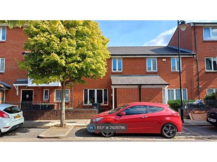 3 Bedroom Terraced House To Rent In Heather Road, London, E4