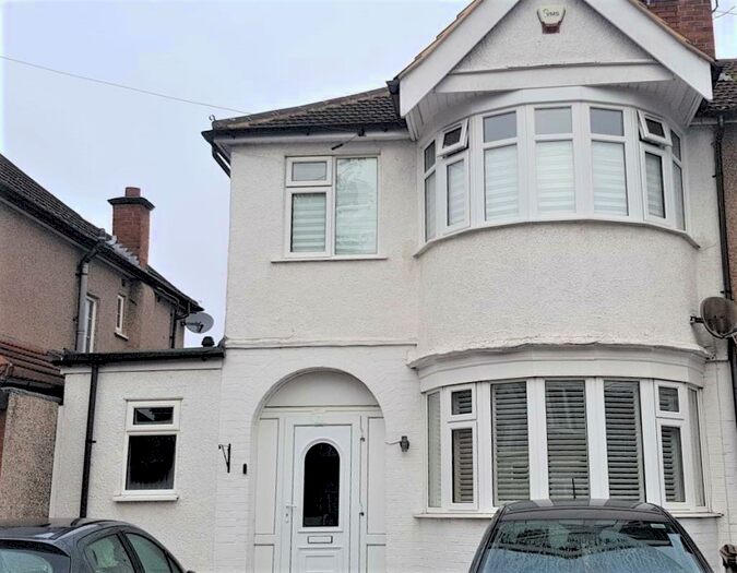 3 Bedroom End Of Terrace House To Rent In Rayners Lane, Drake Road Harrow, HA2