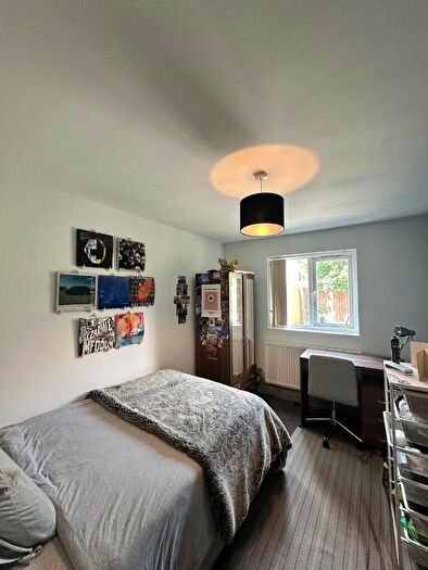 8 Bedroom Semi-Detached House To Rent In Bournbrook Road, Birmingham, B29