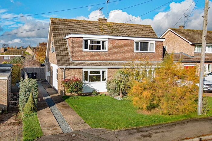 3 Bedroom Semi-Detached House For Sale In Mauntley Avenue, Brigstock, Kettering, Northamptonshire, NN14