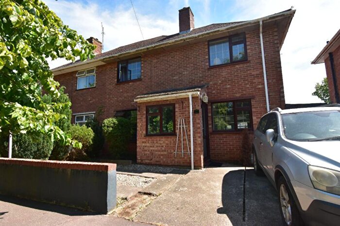 4 Bedroom Semi-Detached House To Rent In Friends Road, Norwich, NR5