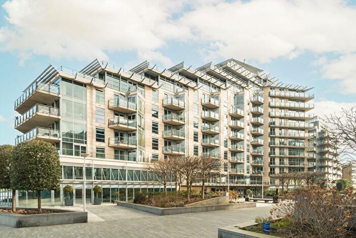 2 Bedroom Flat To Rent In Juniper Drive, London, SW18