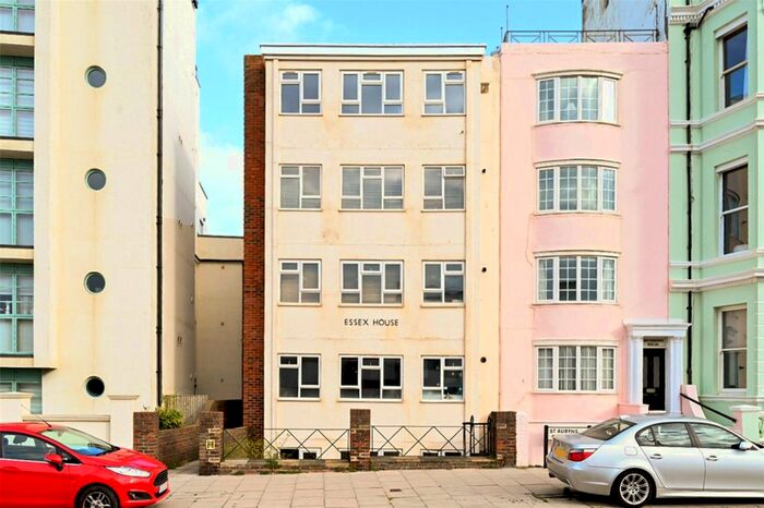 1 Bedroom Flat To Rent In St. Aubyns Gardens, Hove, BN3