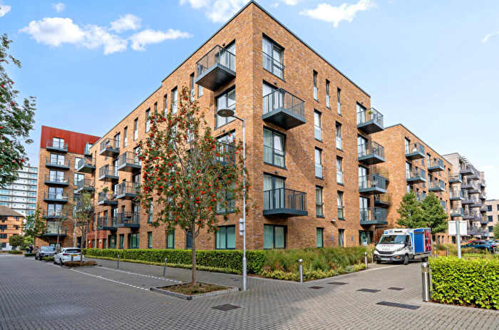 1 Bedroom Apartment For Sale In Ashton Reach, Rotherhithe, SE16