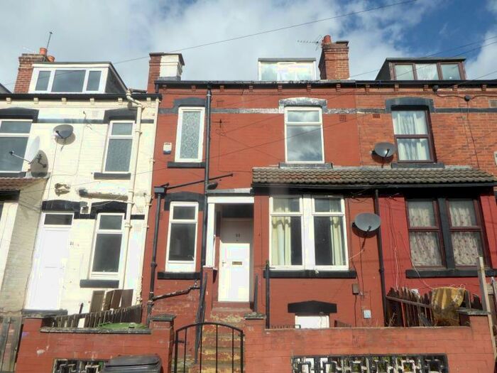2 Bedroom Terraced House To Rent In Brownhill Avenue, Harehills, LS9