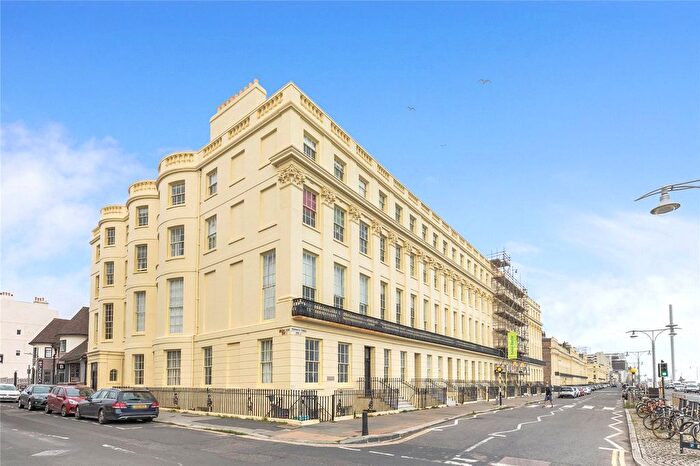 2 Bedroom Flat For Sale In Brunswick Terrace, Hove, East Sussex, BN3