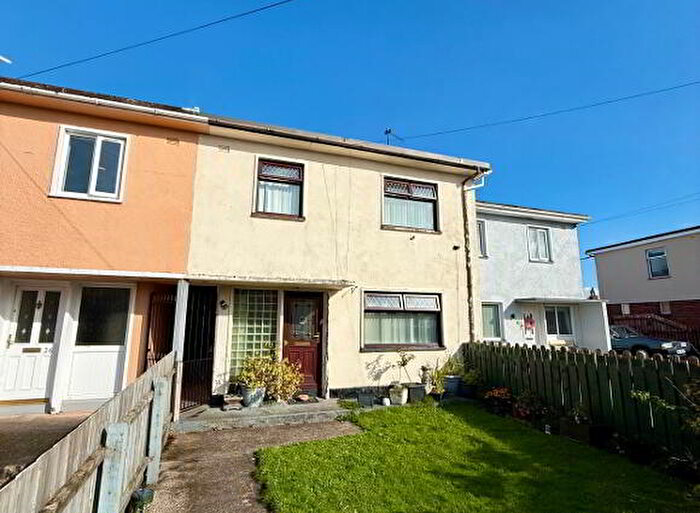 3 Bedroom Mid Terraced House For Sale In Alexander Avenue, Armagh, BT61