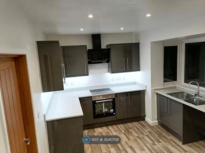 2 Bedroom Semi-Detached House To Rent In Gillamoor Ave, York, YO31