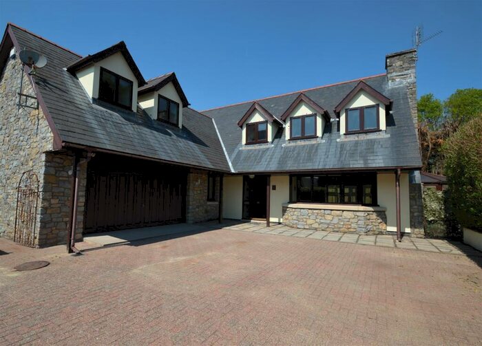5 Bedroom Detached House To Rent In Great House Meadows, Llantwit Major, CF61