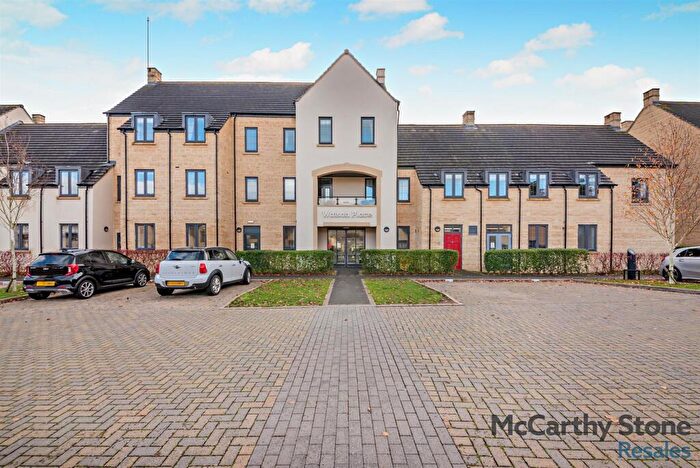 2 Bedroom Apartment For Sale In Trinity Road, Chipping Norton, Oxfordshire, OX7