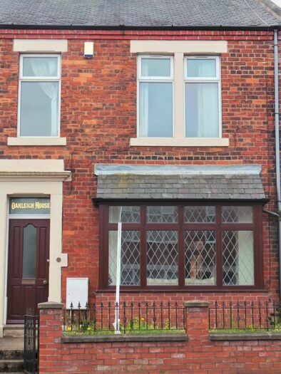 3 Bedroom End Of Terrace House To Rent In Market Lane, Dunston, Gateshead, NE11