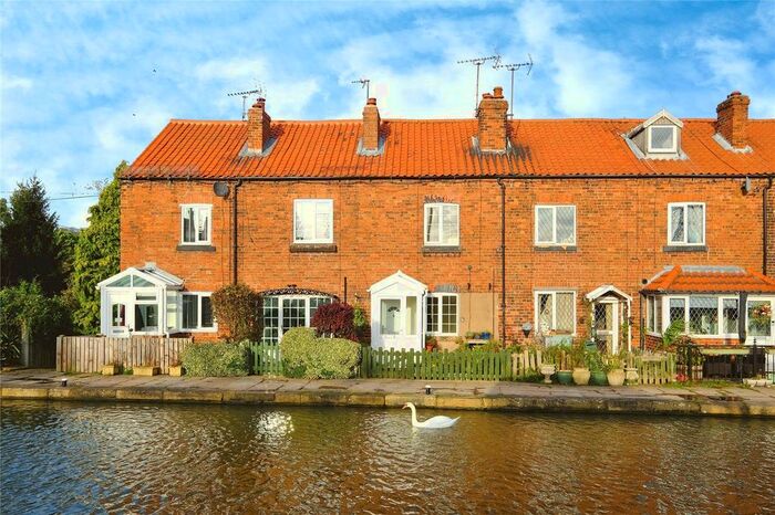 1 Bedroom Terraced House For Sale In Turnerwood, Thorpe Salvin, Worksop, South Yorkshire, S80