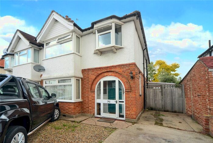 3 Bedroom Semi-Detached House To Rent In Ash Road, Sutton, SM3