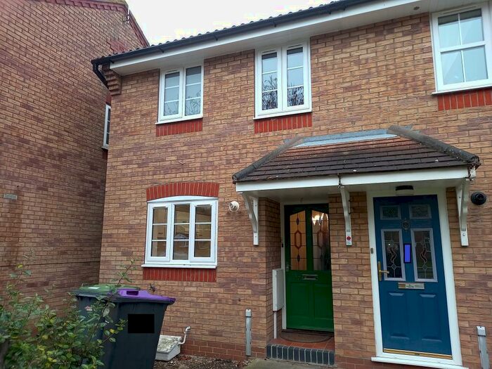 2 Bedroom House To Rent In Linnet Way, Sleaford, NG34