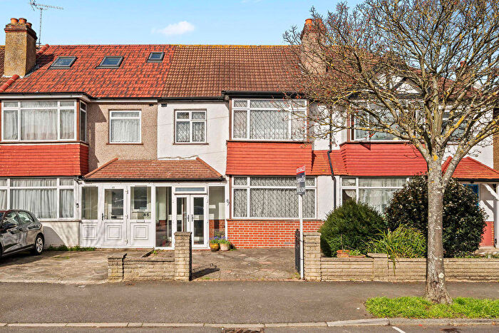 3 Bedroom Terraced House For Sale In Priory Road, Cheam, Sutton, SM3