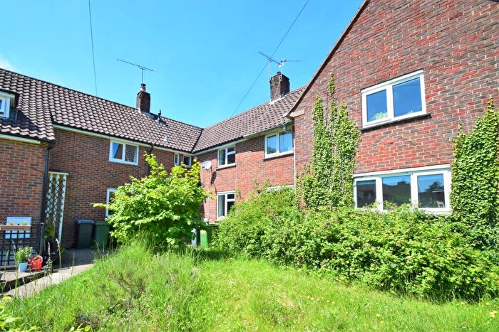 4 Bedroom Terraced House To Rent In Fulflood, SO22