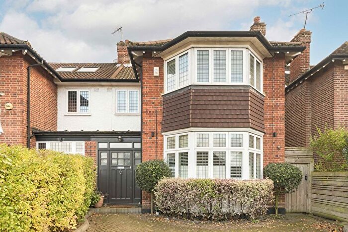 5 Bedroom Property To Rent In Upper Richmond Road West, Richmond, TW10
