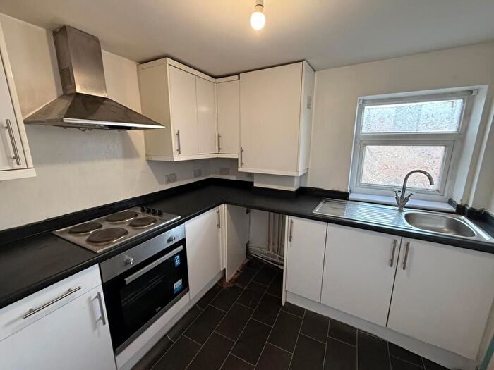1 Bedroom Apartment To Rent In Beckett Road, Doncaster, DN2