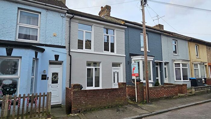 2 Bedroom Terraced House For Sale In Oswald Road, Dover, CT17