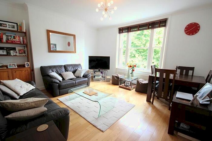 1 Bedroom Flat To Rent In Windsor Road, Ealing Broadway, London, W5
