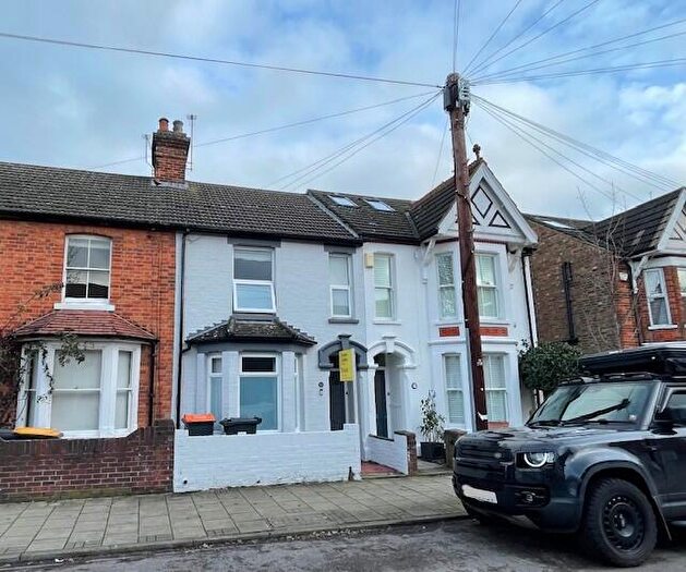 3 Bedroom Detached House To Rent In Denmark Street, MK40