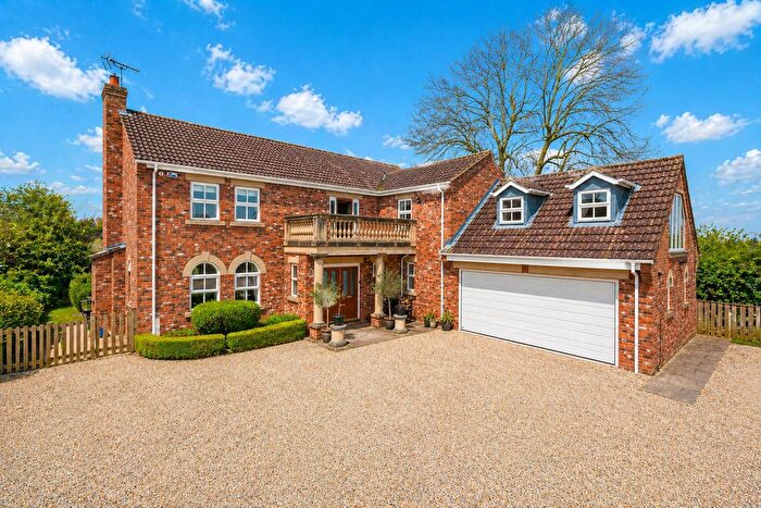 5 Bedroom Detached House For Sale In North Field Way, Appleton Roebuck, York, YO23