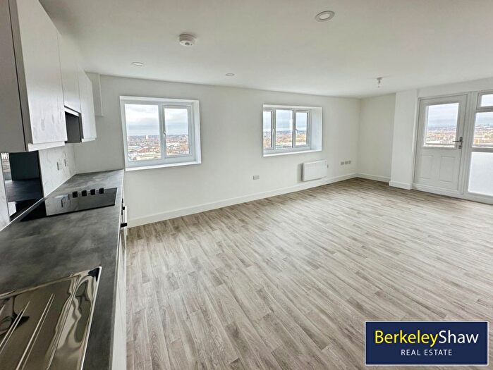 2 Bedroom Flat To Rent In The Lighthouse, Church Walk, Bootle, L20