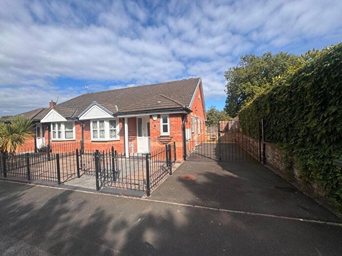2 Bedroom Semi-Detached Bungalow For Sale In Eastfield Road, Benton, NE12