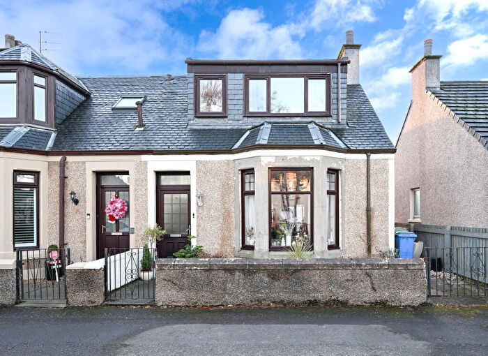 3 Bedroom Cottage For Sale In Lemon Terrace, Leven, KY8
