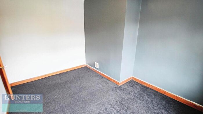2 Bedroom Cottage To Rent In Cranford Place, Wilsden, Bradford, BD15
