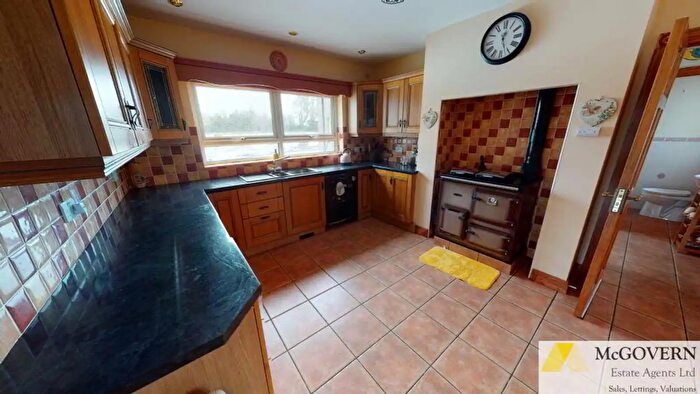 5 Bedroom Detached House For Sale In Drumbeggan Road, Enniskillen, BT74