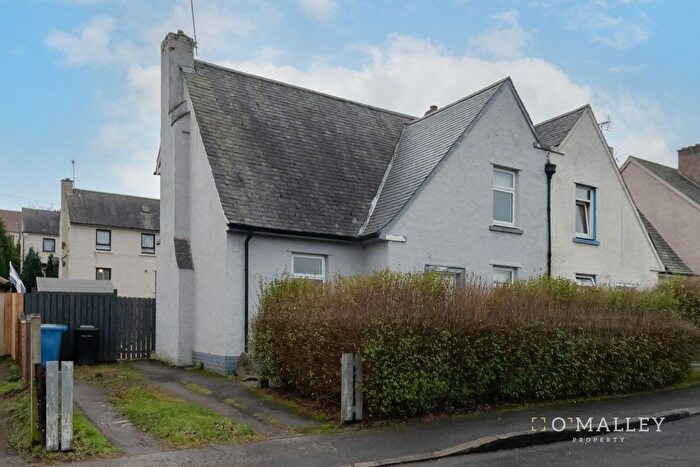 3 Bedroom Semi Detached House For Sale In Hawkhill Road, Alloa, FK10