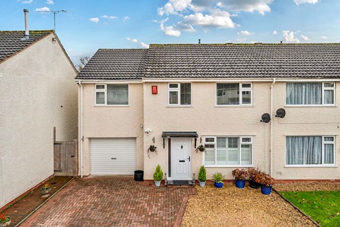 4 Bedroom Semi Detached House For Sale In Manor Park, Norton Fitzwarren, TA2