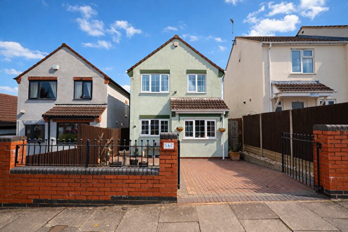 3 Bedroom Detached House For Sale In Orton Road, Off Abbey Lane, Leicester, LE4